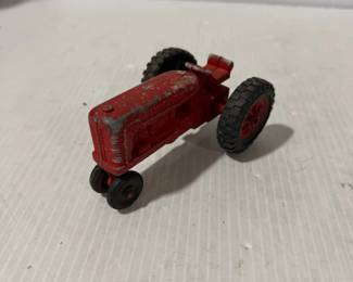 Hubley Vintage Red Die-Cast Narrow Front Farm Tractor Toy Agricultural Collectible
