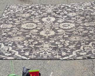 Mohawk Home Mecklenburg 8' x 10' Floral Area Rug Gray & Ivory