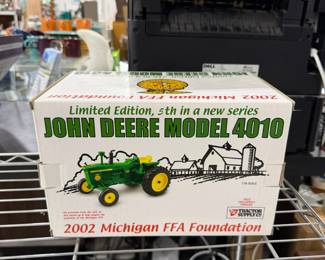 2002 John Deere Model 4010 1/16 Scale Michigan FFA Foundation Limited Edition