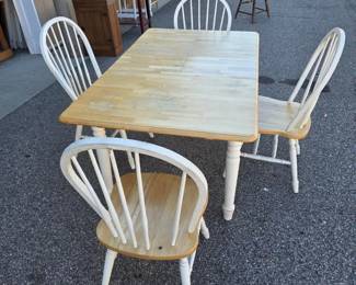 5-Piece Wood Dining Set with Extension Table & 4 Spindle Back Chairs
