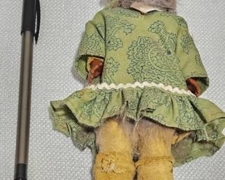 Vintage Native American Doll Figure #2
