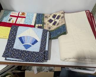 Amish Quilt Lot: 1 Large Full Quilt White + Red Accents, 3 Small Quilts