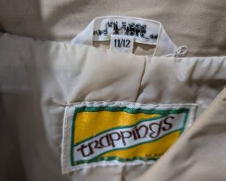 Vintage Women's Trench Coats Size 11/12 Beige Trappings Made In Hong Kong, Fleet Street Size 12 Teal