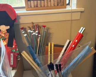 Crochet needles