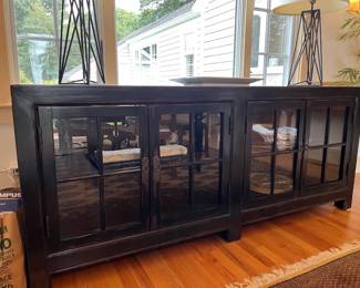 ETHAN ALLEN SIDEBOARD