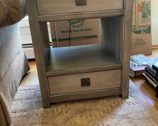 NIGHTSTANDS