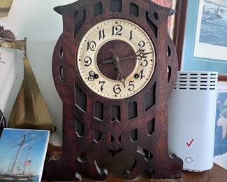 ANTIQUE CLOCK