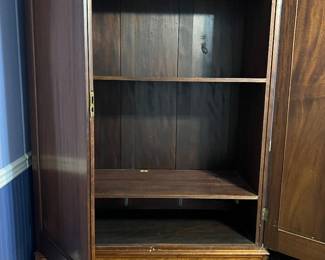 Large Wardrobes/Schranks (2),