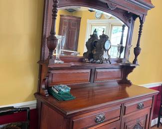 BEAUTIFUL SIDEBOARD