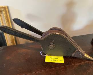 Bellows