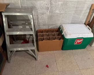 Step Stool, Glassware, Vtg 7up Cooler 