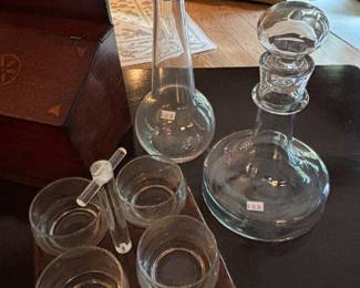 Decanters 