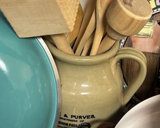Kitchenware 