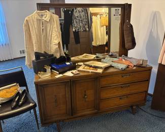 Wooden Dresser 