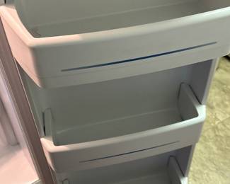 GE Side by Side Refrigerator 