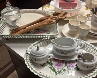 Kitchenware 