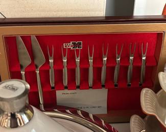 Serving Set 