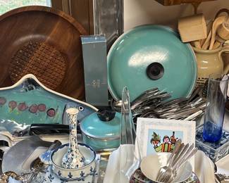 Kitchenware 