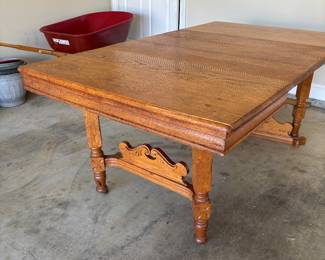 Great Oak Table