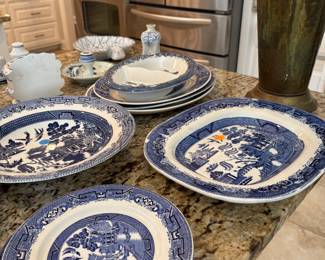 Tons of blue willow made in England , Johnson Brothers and Churchill