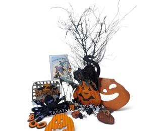 Halloween Themed Decorations  Pumpkins, Cats, Spiders, Signs  More
