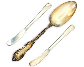 Sterling Silver Caney  Bradley Spoon and Towle Old Lace Butter Knives 118g Total