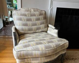 Well-Made Ethan Allen French Chair, ~35"Hx25x5Dx35"W