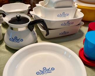 VINTAGE CORNINGWARE BLUE CORNFLOWER 