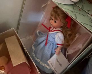 MADAME ALEXANDER DOLLS  PEN PALS