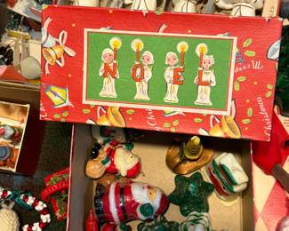 VINTAGE CHRISTMAS