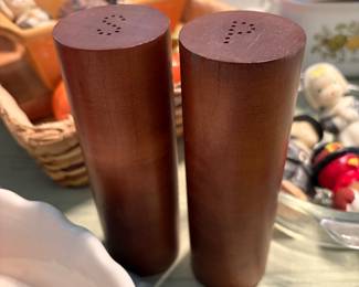 VINTAGE SALT AND PEPPER SHAKERS