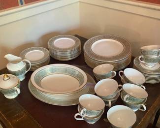 Royal Doulton "English Renaissance" bone china set