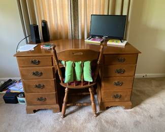 Ethan Allen desk