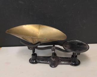 Vintage Cast Metal Scale