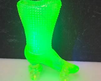 Vintage Uranium Vaseline Glass Boot Match Striker