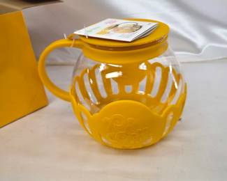 New in Box Ecolution Microwave Popcorn Popper