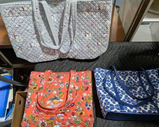 Vera Bradley Bag Lot: 1 Blue Floral With 3 Smaller Travel Bags, 1 Floral Orange, 1 Gray Polar Bears - Estate Sales Warehouse (GR)