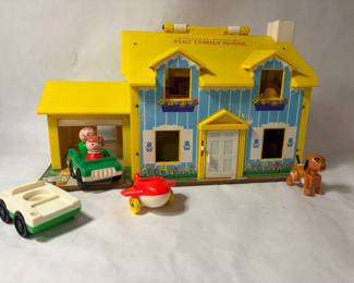 Vintage Fisher Price 1969 Play Family House