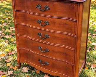 Vintage Bassett Antoine Cherry French Provincial 5-Drawer Chest with Ornate Brass-Tone Pulls - Potterville