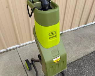 Sun Joe CJ601E Electric Wood Chipper Shredder