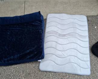 Dog Bed and 2 Cushions