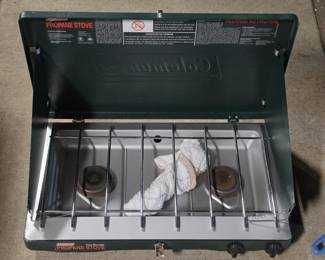 Like New Coleman 2-Burner Propane Gas Outdoor Stove
