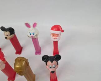 Collection of 15 Vintage Pez Dispensers