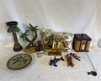 Small Collection of Vintage Tropical/Nautical Themed Decorations