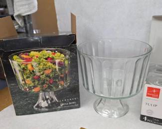 Vintage Elegance Glass Trifle Bowl w/ 2 Four Packs of Bormioli Rocco Tulip Glasses