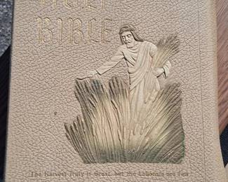 Holy Bible Spiritual Harvest Edition