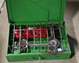 Coleman 413G Two-Burner Liquid Fuel Camp Stove