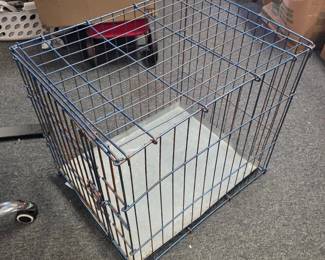 Metal Dog Crate with Removable Metal Tray