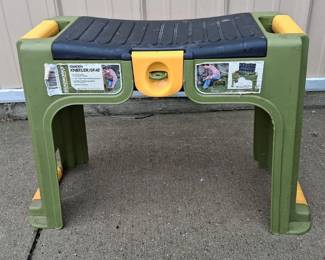 Garden Kneeler/Seat w/ Storage Compartment