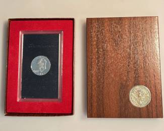 1971 S - US Mint Proof Eisenhower Dollar in Original Government Packaging - "Brown Ike"